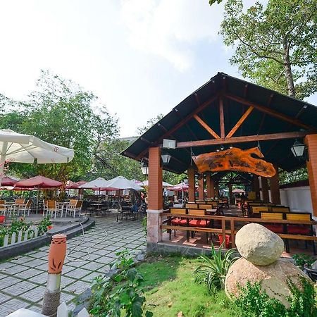 Hoa Binh 2 Hotel Long Xuyên Esterno foto