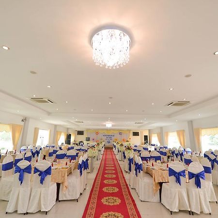 Hoa Binh 2 Hotel Long Xuyên Esterno foto