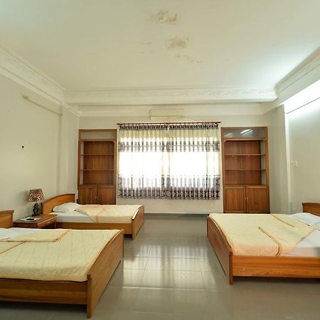 Hoa Binh 2 Hotel Long Xuyên Esterno foto