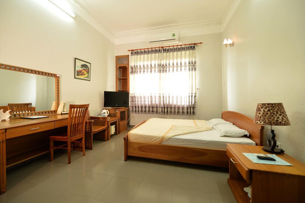 Hoa Binh 2 Hotel Long Xuyên Esterno foto